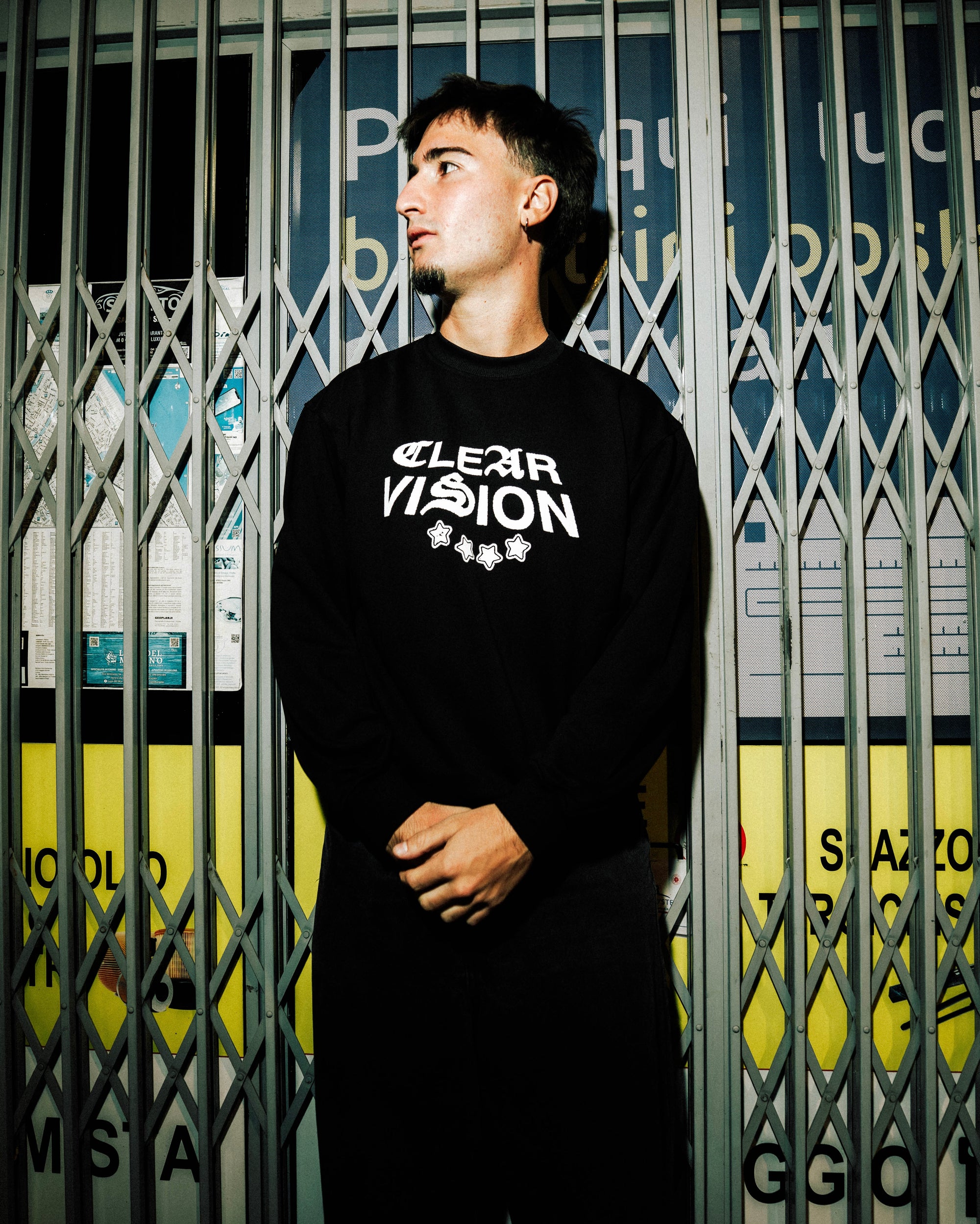 CLEAR VISION BLACK CREWNECK