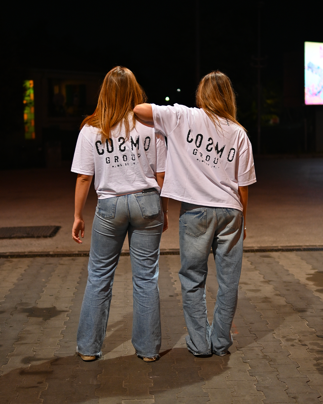 COSMO GROUP WHITE T-SHIRT